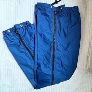 REI waterproof Goretex snow pants Women's S adjustable